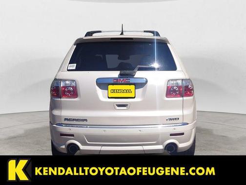 White Diamond Clearcoat 2012 GMC Acadia Denali