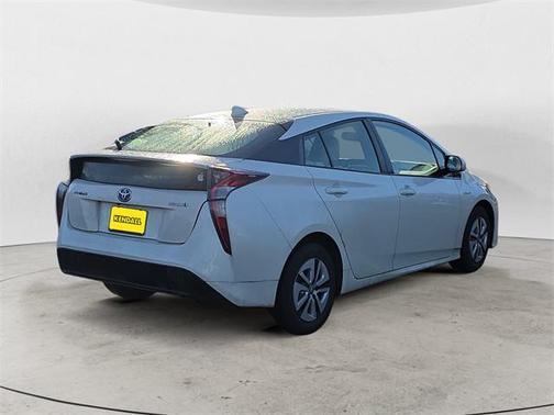 2016 Toyota Prius Four