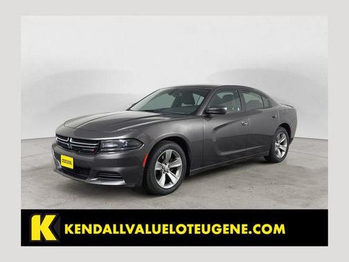 Granite Crystal Metallic Clearcoat 2015 Dodge Charger SE