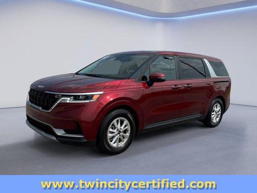 2023 Kia Carnival LX