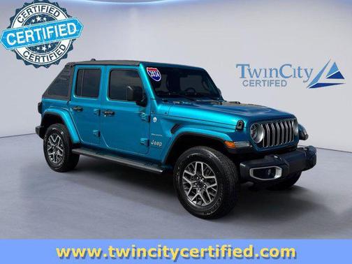 2024 Jeep Wrangler 4-Door Sahara 4x4