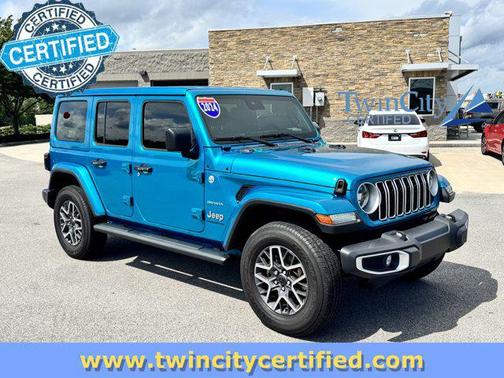 2024 Jeep Wrangler 4-Door Sahara 4x4