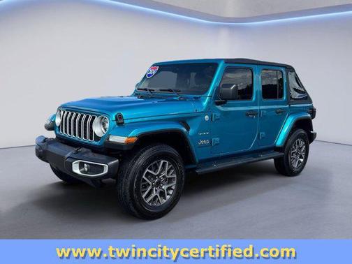 2024 Jeep Wrangler 4-Door Sahara 4x4