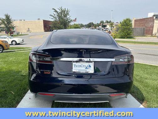 2014 Tesla Model S 85