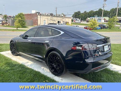 2014 Tesla Model S 85