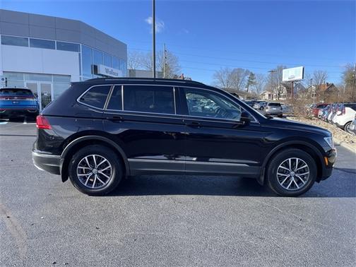 2020 Volkswagen Tiguan 2.0T SE