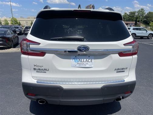 Crystal White Pearl 2025 Subaru Ascent Limited