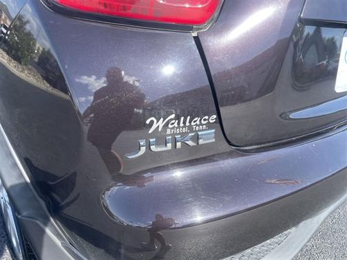 Bordeaux Black 2015 Nissan Juke S