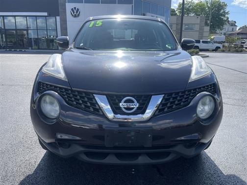 Bordeaux Black 2015 Nissan Juke S