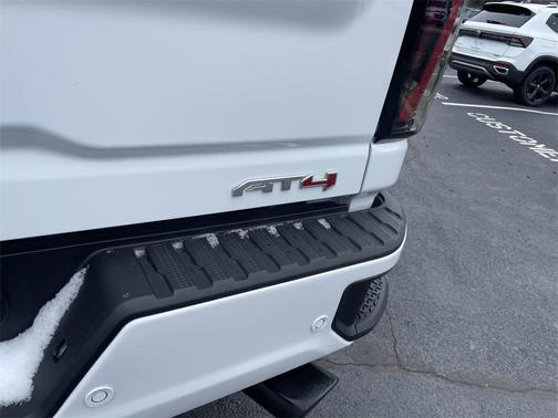 2024 GMC Sierra 2500 AT4