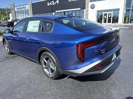 Deep Sea Blue 2026 Kia K4 LXS