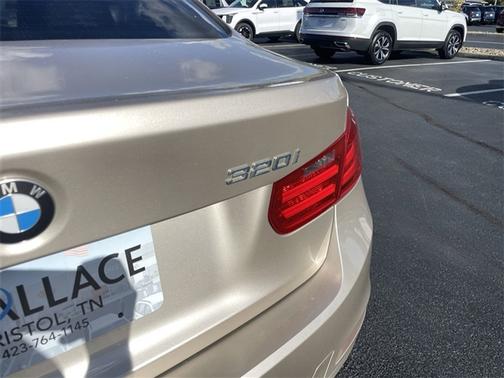 2015 BMW 320 i