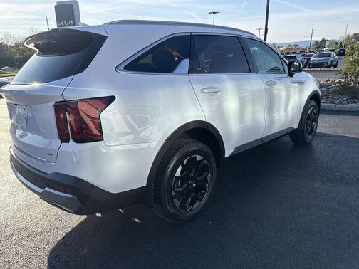 Glacial White Pearl 2026 Kia Sorento S