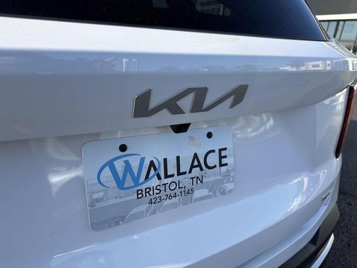 Glacial White Pearl 2026 Kia Sorento S