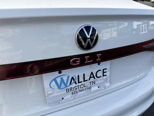 Pure White 2026 Volkswagen Jetta GLI 2.0T Autobahn