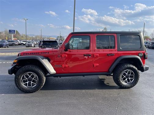 Firecracker Red Clearcoat 2025 Jeep Wrangler Rubicon