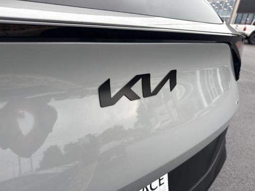 Wolf Gray 2026 Kia Sportage X-Line