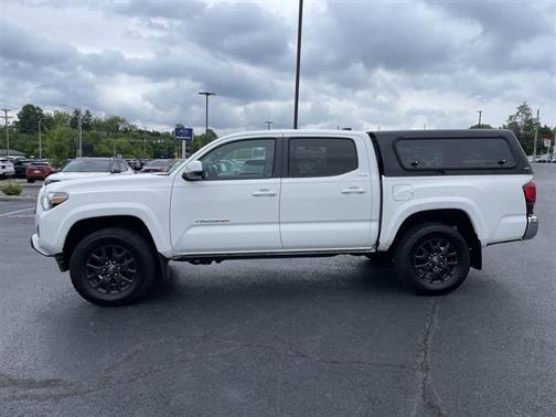Ice 2023 Toyota Tacoma SR5