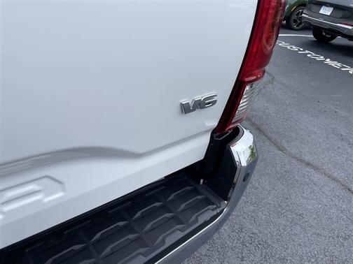Ice 2023 Toyota Tacoma SR5