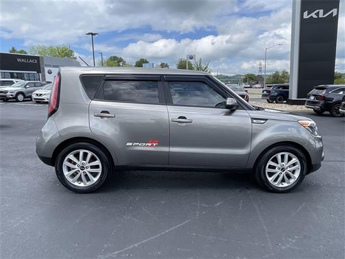 2019 Kia Soul +