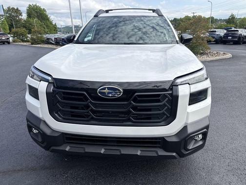 Crystal White Pearl 2026 Subaru Outback Touring XT