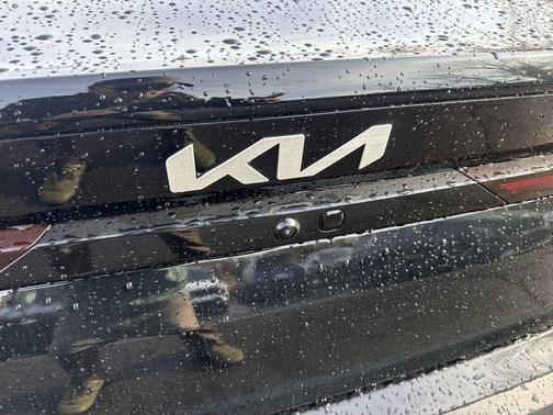 Aurora Black Pearl 2026 Kia K4 LXS