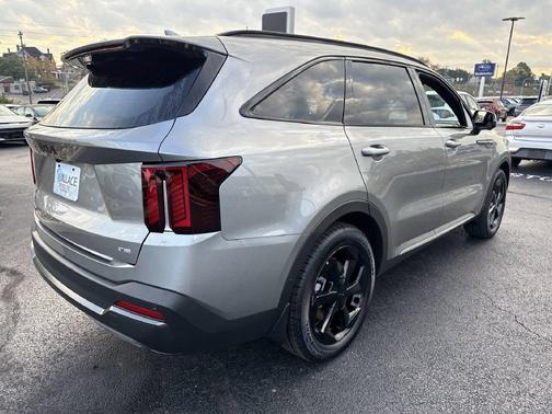 Steel Gray 2026 Kia Sorento Hybrid X-LINE SX PRESTIGE