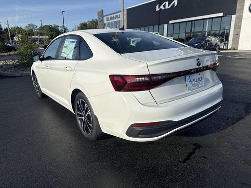Pure White 2026 Volkswagen Jetta 1.5T Sport