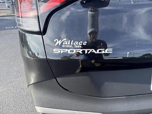 2025 Kia Sportage Hybrid LX