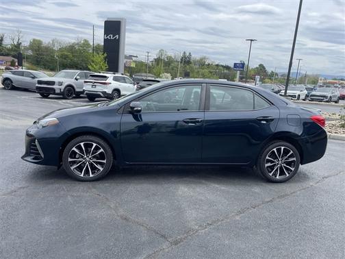 Aqua 2018 Toyota Corolla SE