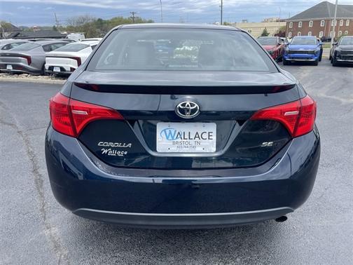 Aqua 2018 Toyota Corolla SE