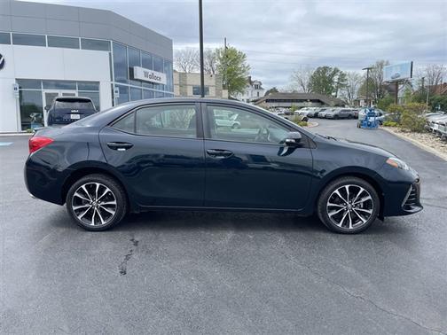 Aqua 2018 Toyota Corolla SE