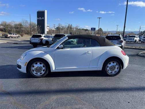 2015 Volkswagen Beetle Auto 1.8T