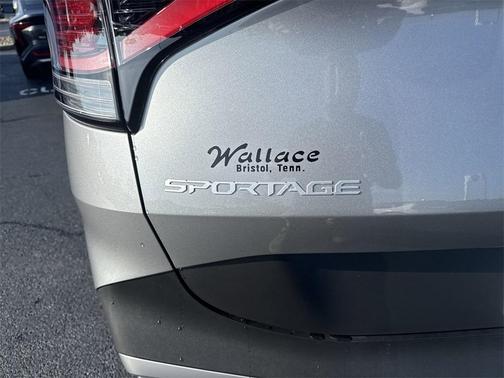 2025 Kia Sportage Hybrid LX