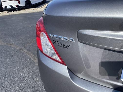 Gun Metallic 2018 Nissan Versa S