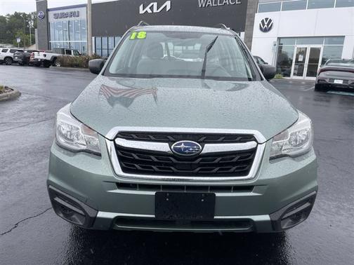 Jasmine Green Metallic 2018 Subaru Forester 2.5i