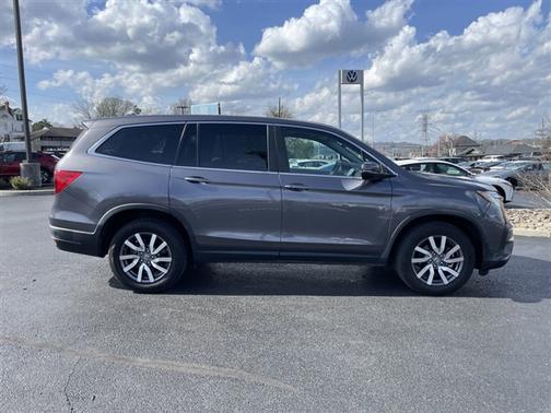 Silver 2019 Honda Pilot EX-L