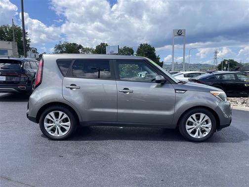 Titanium Gray 2016 Kia Soul +