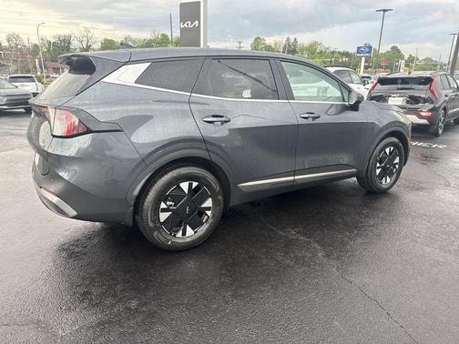 Gravity Gray 2026 Kia Sportage Hybrid LX