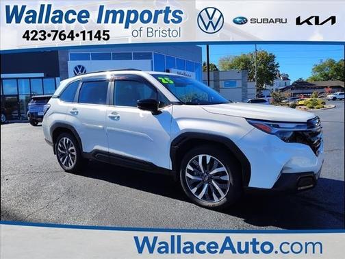 Crystal White Pearl 2025 Subaru Forester Touring