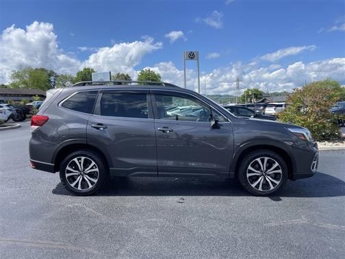 Magnetite Gray Metallic 2021 Subaru Forester Limited
