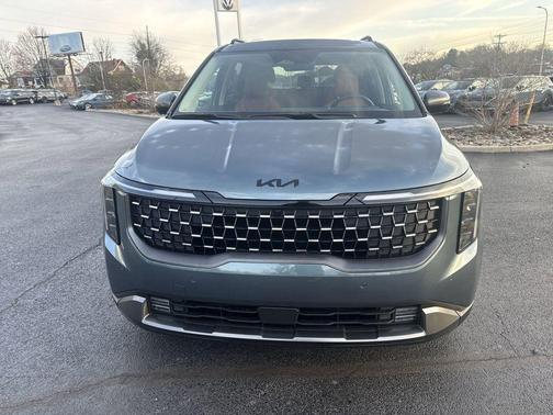 Astra Blue 2026 Kia Carnival SX