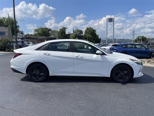 Serenity White Pearl 2023 Hyundai ELANTRA SEL