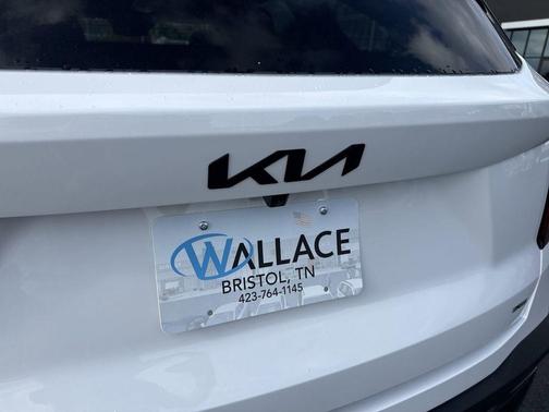 Glacial White Pearl 2026 Kia Sorento X-Line SX Prestige