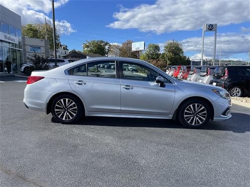 2018 Subaru Legacy 2.5i Premium