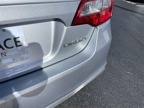 2018 Subaru Legacy 2.5i Premium