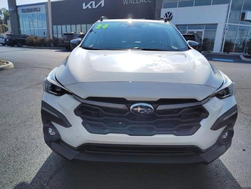Crystal White Pearl 2024 Subaru Crosstrek Limited