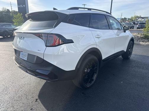 Snow White Pearl 2026 Kia Sportage Hybrid X-Line