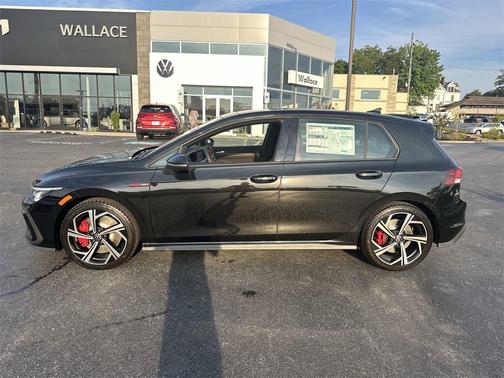 2024 Volkswagen Golf GTI 2.0T SE