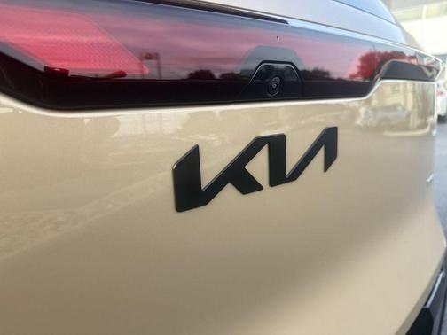 Terrain 2027 Kia Seltos X-Line
